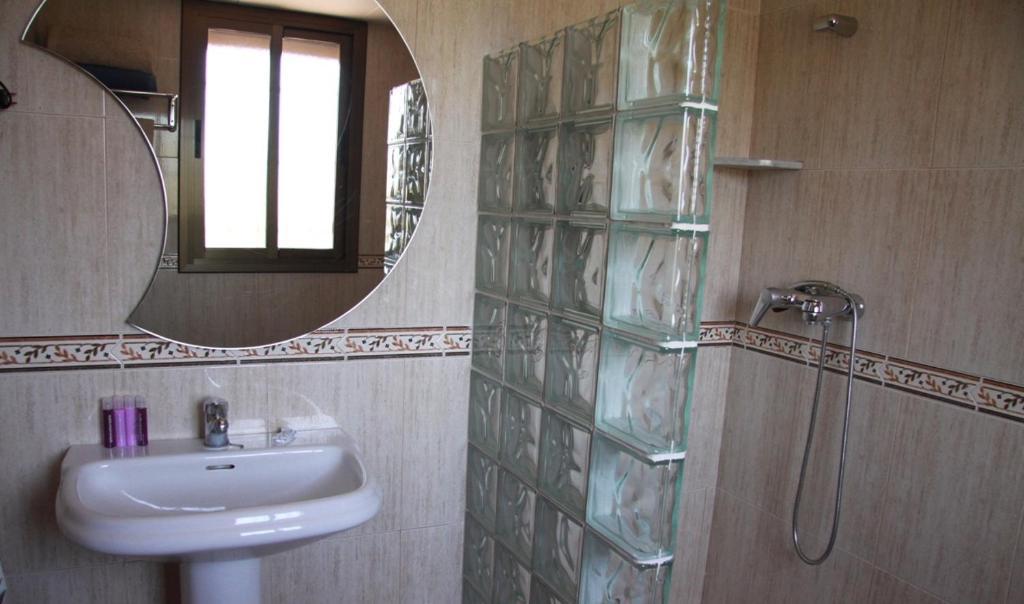Hotel La Telleria Valjunquera Pokoj fotografie